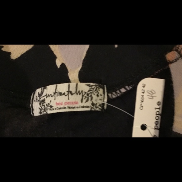 Free People Black Floral Tank - Picture 4 of 6